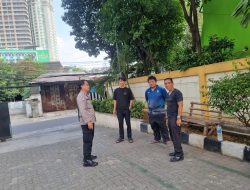 Bhabinkamtibmas Karet Tengsin Sambangi GOR Karet Tengsin, Wujudkan Cooling System dan Perkuat Kamtibmas